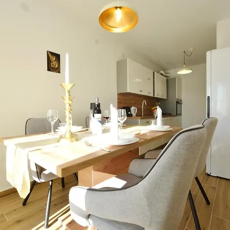 Lola Apartament
